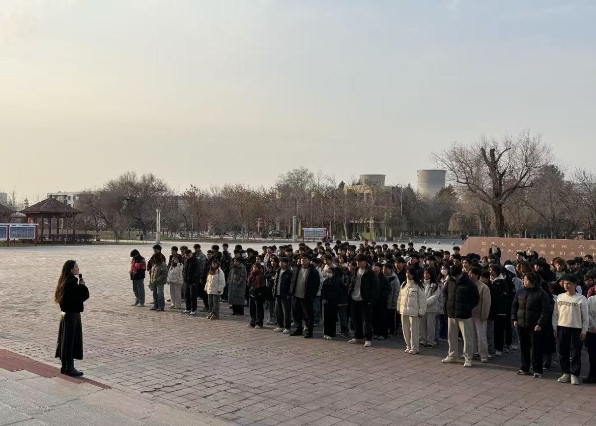 筑牢安全防线 护航校园安全 | 信息工程系开展地震、火灾应急演练